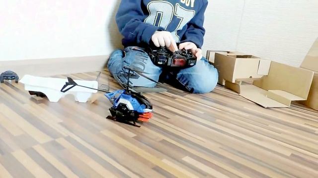 Вертолёт на радио управлении. игрушки на Радио управлении.Как управлять радиоуправляемым Вертолетом