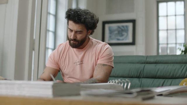 Дизайнер Макс Касымов: интерьер с характером, как расставить акценты смотреть онлайн