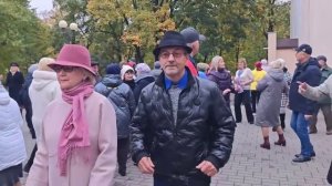 22.10.23г..."Счастье ЕСТЬ , и Счастья Нету"...звучит на танцполе в Гомеле...