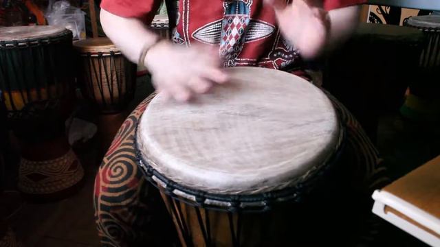 Джембе «Товарищ» 12 дюймов (Гвинея) смотреть онлайн