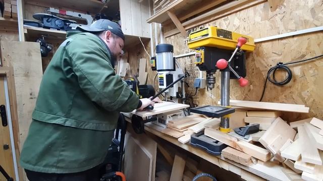 СТОЛЯРКА / КАК Я СОБИРАЛ ПОЛКУ смотреть онлайн