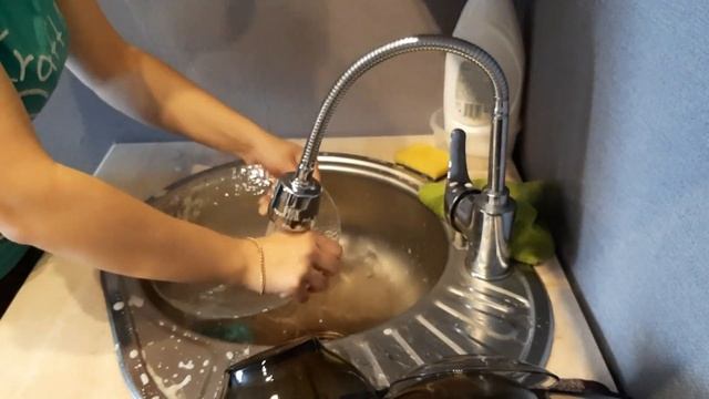 Мотивация ???на уборку???Быстрое мытьё посуды.Вставай и делай вместе со мной?????? смотреть онлайн