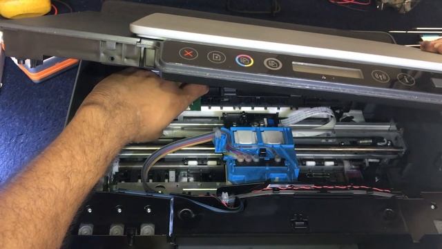 impresora hp smart tank 515 "cabezal dañado" el mando indica alerta de cabezal de color смотреть онлайн