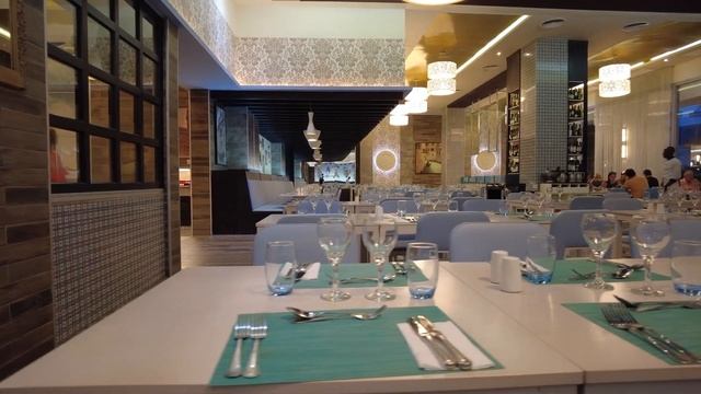 HONEST Review of the Riu Republica Punta Cana Resort смотреть онлайн