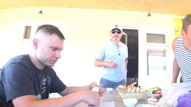 Что обо мне думают Братство / Кто знает Кому какой путь смотреть онлайн