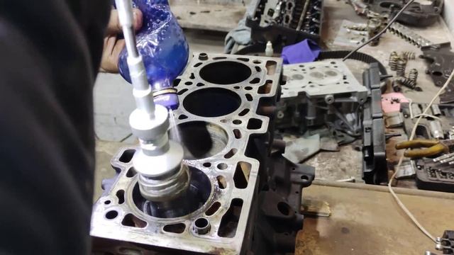 Реставрация Двигателя К9К 1.5dci после гидро удара(Renault) смотреть онлайн