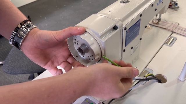 REDSUN/J7R DIRECT DRIVE INDUSTRIAL SEWING MACHINE MOTOR SET UP