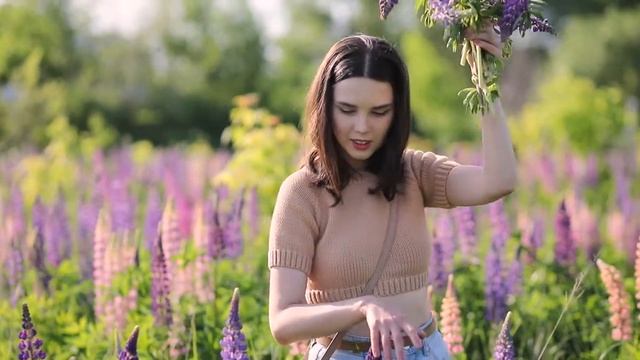Фотосессия в люпинах смотреть онлайн