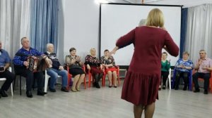 240303 Танцы и частушки под гармонь орловчане орловцы орловские жители танцуют поют гармошка г Орел