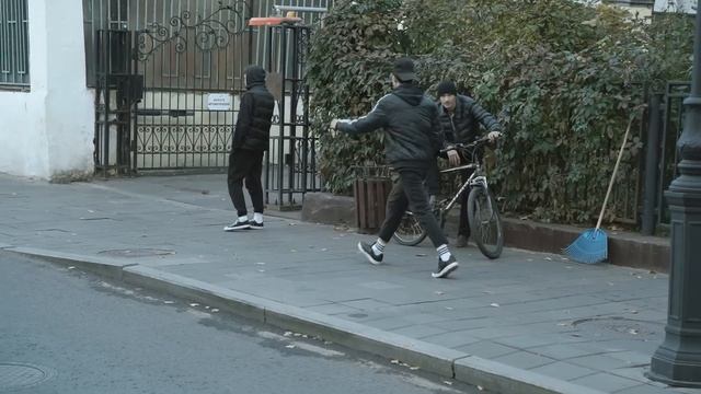 ПАЦАН-ПОМОЩЬ !!! смотреть онлайн