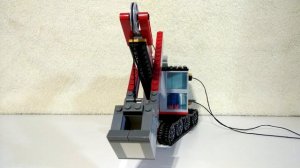 LEGO самоделка Экскаватор