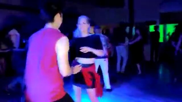 Bachata Sensual - Stephanie&Clark - SocialDance смотреть онлайн