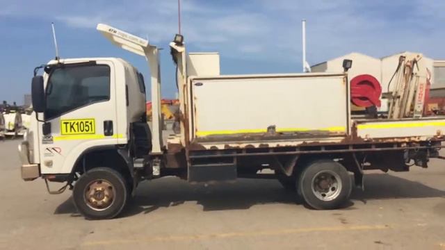 MK147 - 2012 Isuzu NPS 300 4x4 Single Cab Field Service Truck (TK1051) смотреть онлайн