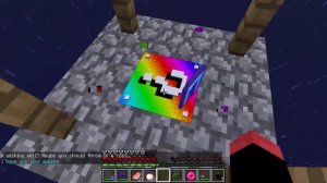 Майнкрафт выживание на одном радужном лаки-блоке.