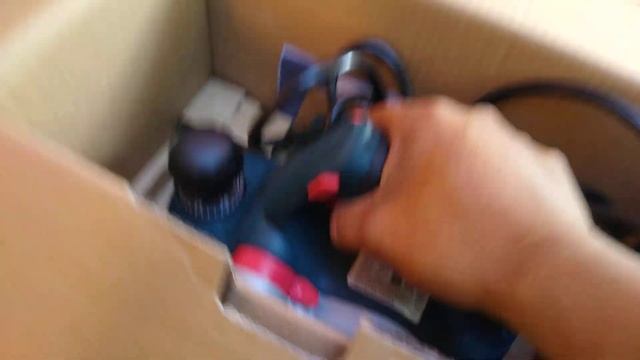 cepillo eléctrico para madera Bosch GHO 700 смотреть онлайн