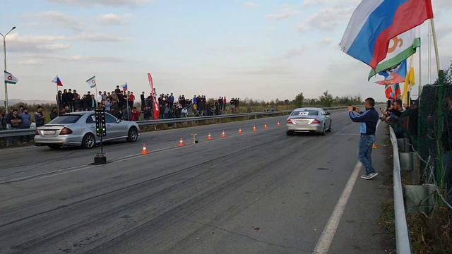 Mercedes CLS vs W211
Ингушетия смотреть онлайн