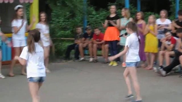 Инсценированные песни.