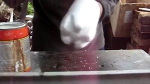 Как сделать лебедя из пластиковых бутылок