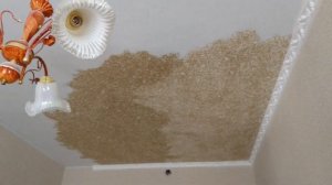 Потолок, вариант с бежевыми жидкими обоями / Ceiling, version with beige liquid wallpaper