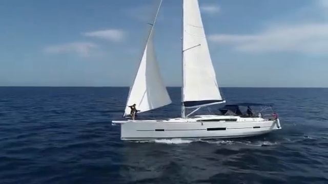 Аренда яхты Dufour 512 в Сочи - яхта Дюфор