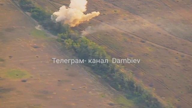 Уничтожение пикапа и пехоты украинских формирований в лесопосадке около н.п. Новомайорское
