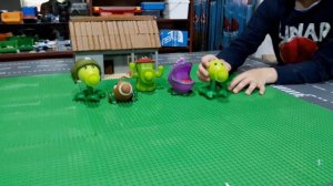 Игрушки пушки Зомби против растений. Plants vs Zombies Garden Warfare