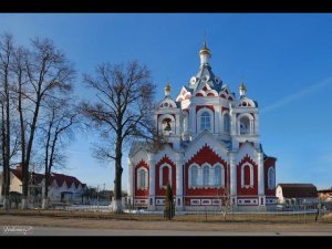 Колокольный звон на просторах нашей Родины в Воскресный день.