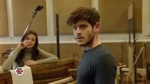Рамси Болтон и Вонючка.( Ramsay Bolton and Theon Greyjoy.)