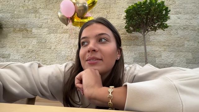 VLOG: АВИВЕ 2 ГОДА // празднуем день рождения // Даша И Карина смотреть онлайн