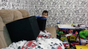 дети падают смешно