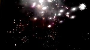 Новогодний Салют во дворе г. Москва.