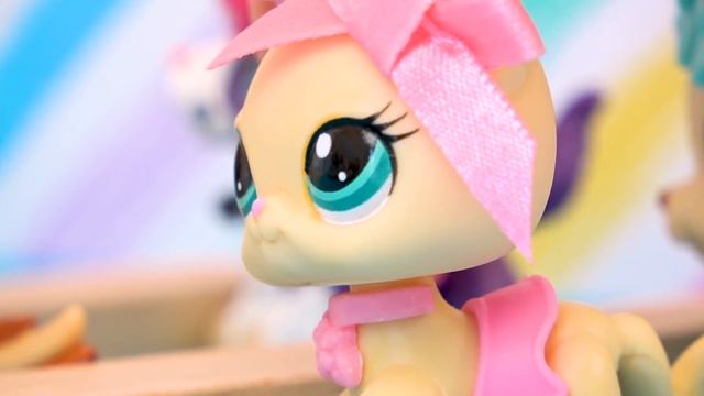 LPS: Outsiders Musical - Episode 1 "What's It Like?" (Littlest Pet Shop Series)