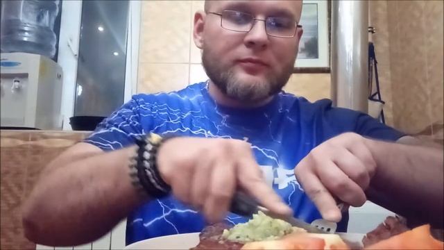 Пробуем стейк 37 дневного сухого вызревания в домашних условиях смотреть онлайн