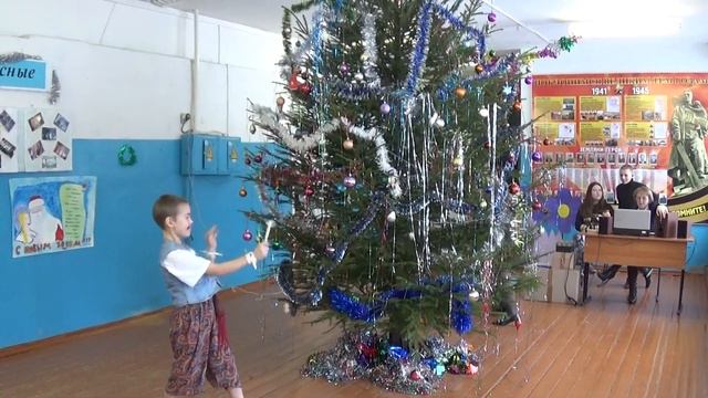 Новогоднее выступление 6 класса смотреть онлайн