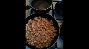 Гуляш из куриного филе от Магги.