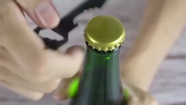 Брелок мультитул в виде ключа 7 в 1, универсальный инструмент (нерж. сталь) / Mirazen смотреть онлайн