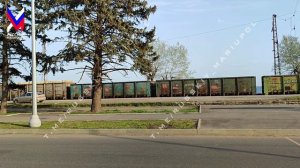 Мариуполь. Начало апреля. Второй грузовой состав идёт в порт после запуска ж/д сообщения.