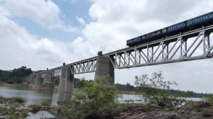 20 Railroad Videos in 10 Minutes  !! INDIAN RAILWAYS TRAINS !