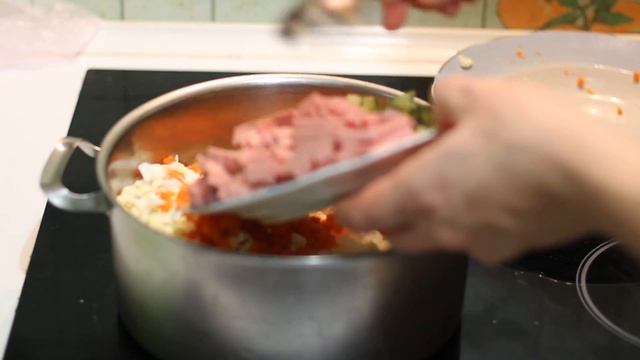 ВКУСНЕЙШИЙ САЛАТ ОЛИВЬЕ. Как приготовить салат Оливье?!