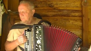 Синий иней на гармони.