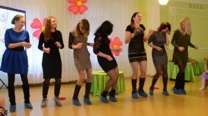 Зажигательный конкурс с мамами, утренник 8 Марта, средняя группа