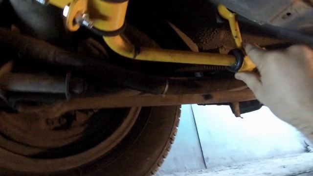 Мощная распорка и задний стабилизатор в Жигу. Есть ли польза? смотреть онлайн