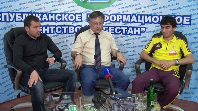 Пресс-конференция с представителями фан-клуба "Дикая Дивизия" смотреть онлайн