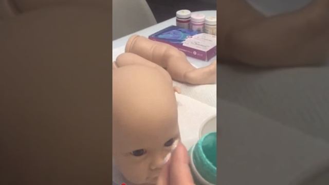 Часть 1. Как создать куклу реборн своими руками (обзор материалов и первые слои краски) смотреть онлайн