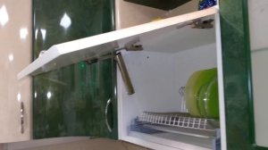 Поворотный подъёмный механизм AVENTOS HK-XS, BLUM на кухонном гарнитуре