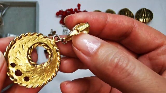 75. Распаковка большого лота с клипсами. Часть 2 смотреть онлайн