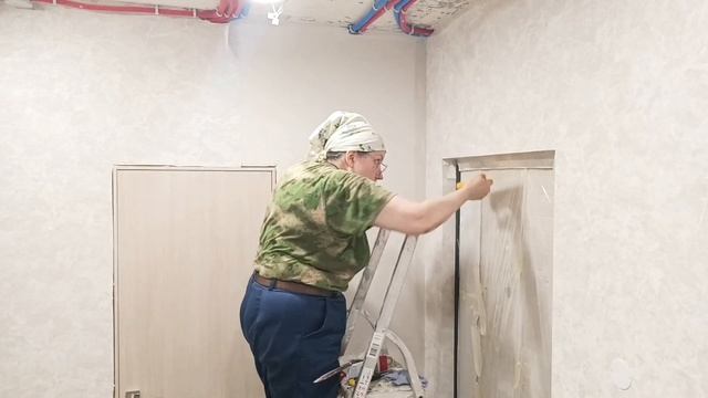 Как поклеить обои на откос двери смотреть онлайн