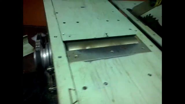 деревообрабатывающий станок  ИЭ 6009