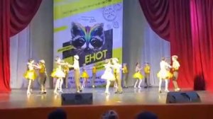 танец"Не смей грустить"( Танцуй как Петя) 2 место??