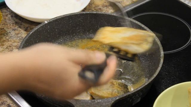 Щука со сметаной на сковороде . смотреть онлайн